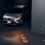 【車】トヨタの新型カローラクロス！ウインカーの最新技術と進化したフロントデザイン！