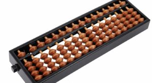 そろばんブーム再来！再び人気に火が付いた背景！昭和の常識が令和へと受け継がれた背景とは