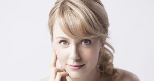 シャーロット・ケイト・フォックス、朝ドラ『ばけばけ』で再び脚光