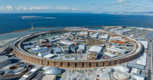 ライブカメラで見る、閉幕後の万博会場 ― 変わりゆく夢洲の姿についてまとめてみた